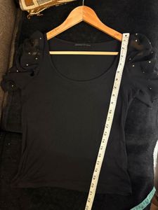 Chic Black Top with Beautiful Sleeves