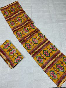Dining table runner