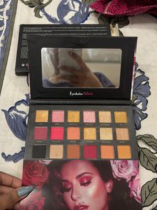 Eyeshadow Palette with Beautiful Shades