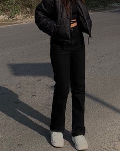 Straight fit, black jeans