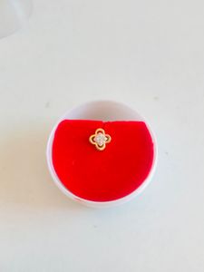 Pure Gold Nose Pin