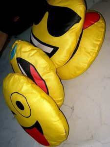 Cute Emoji Cushions (Set of 4)