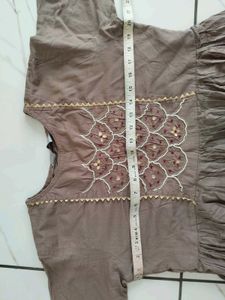 Embroidered Tiered Kurta