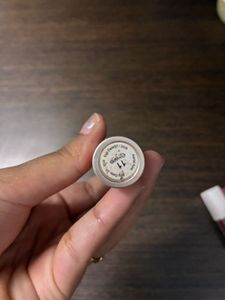 Lipstick Swatches (complimentary make up brush )