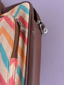 Zouk Laptop Bag