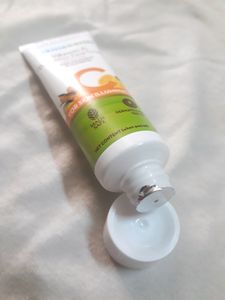 MAMA EARTH VITAMINC DAILY GLOW FACE CREAM