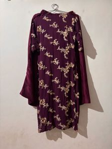 Elegant Embroidered Kurta