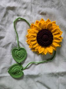 Crocheted Sunflower curtain tie