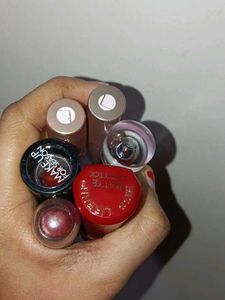 all for 800 Assorted Lipsticks Collection