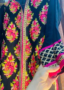 clearance sale🎉Black♥️kurti