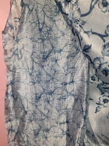 Beautiful Bluish grey Floral Saree
