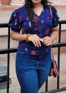 Stylish Blue Printed Puff Sleeve Top