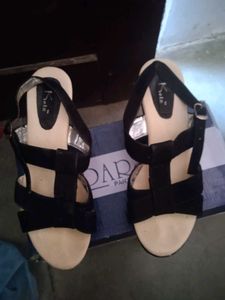 Combo 4 Used Sandal