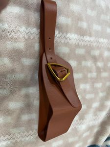 20 Dresses Belt