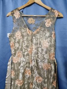 Elegant Floral Embellished Dress