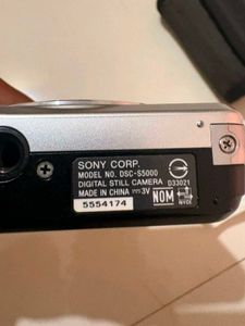 Sony Cyber-shot Digital Camera DSC-S5000