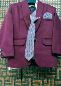 Boys' Burgundy Suit Set with Tie