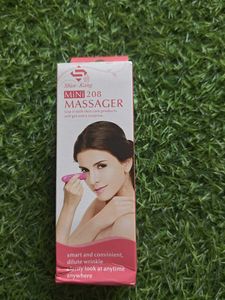 Mini Massager for Skin Care white