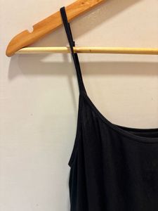Basic Black Spaghetti Strap Tank Top /slip