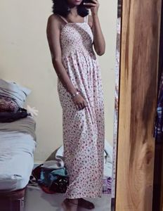 !!! Floral Maxi Dress