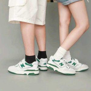 New Balance 550 Sneakers