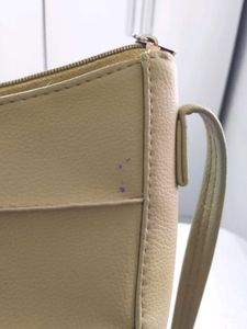 BAGGIT SLING BAG