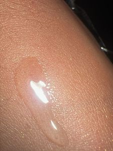 Charlotte Tilbury Unreal Lips Nectar Oil