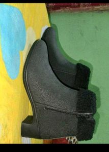 🇮🇹Italian Sparkly Black Ankle Boots