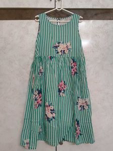 Flowy Green dress