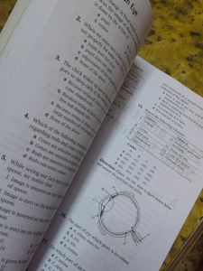 Class 9 Arihant Science Olympiad book