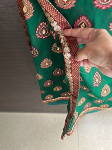 Deep Emarald Green Georgette Saree