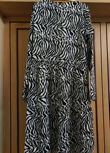 Viral Zebra 🦓Print Flowy And Breezy Dress
