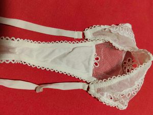 Primark White Lace Thong Panty – M