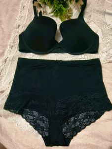 H&amp;M Black Lace Hipster Brief with bra👍👍