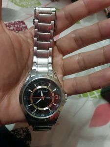 Titan Silver-Toned Analog Watch