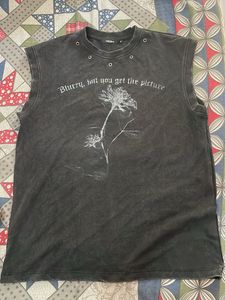 sleeveless tshirt by NUON