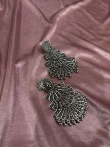 Oxidized Silver Peacock Earrings 🦚