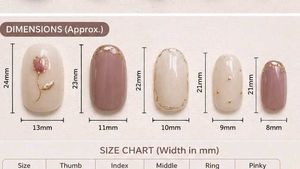 Handmade Nail Art Cateye With Flowers Design💅🩷