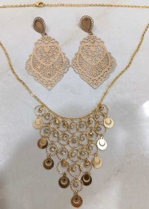 Elegant Gold-Tone Necklace & Earring Set