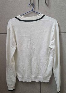 Stylish White Cardigan