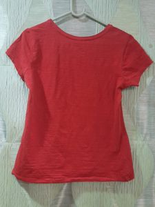Top MEDIUM size🔥Ladies  Red  Cotton Lycra  To