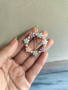 Set of 4 Cute Flower Hair Clips