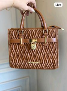 Micheal kors slingbags