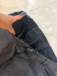Black baggy jeans