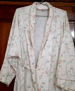 Victoria's Secret Floral Robe