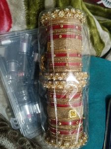 Elegant Red &amp; Gold Bridal Chura Set