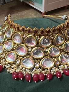Exquisite Kundan & Pearl Necklace Set
