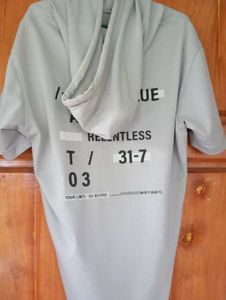 Adidas T-Shirt