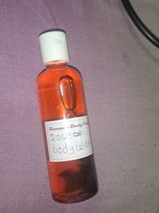 Homemade Rose Body Wash