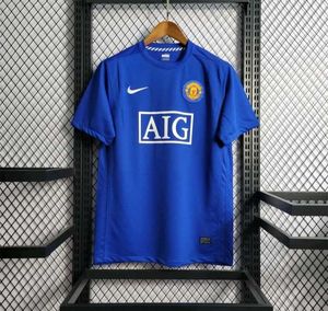 Manchester united retro jersey